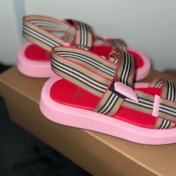 Burberry Eve Icon Stripe Sporty Sandals - Picture 4 of 7